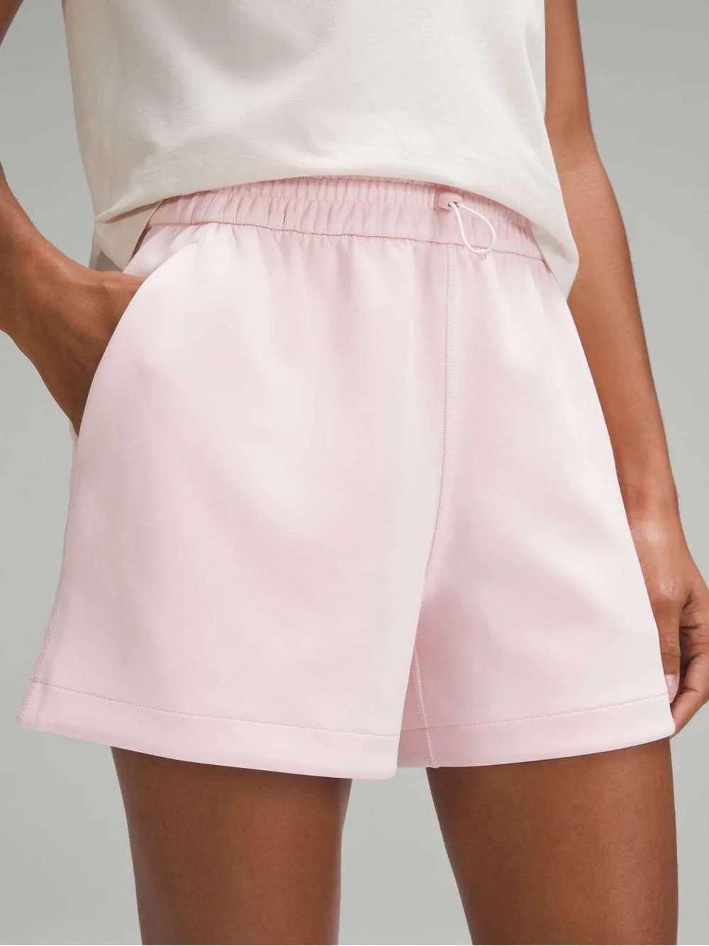 Lululemon Softstreme High-Rise Short 4